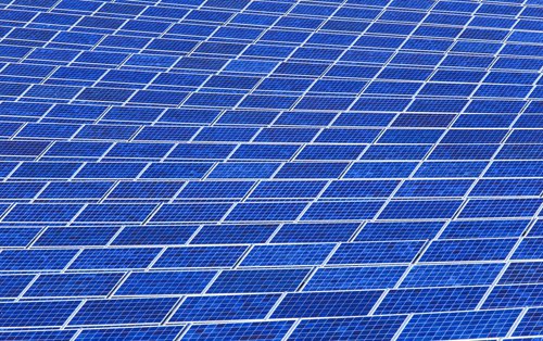 软银集团将对印度太阳能项目出资1000亿美元